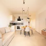 Borgo Felice - Modern + Free Parking Apartamento