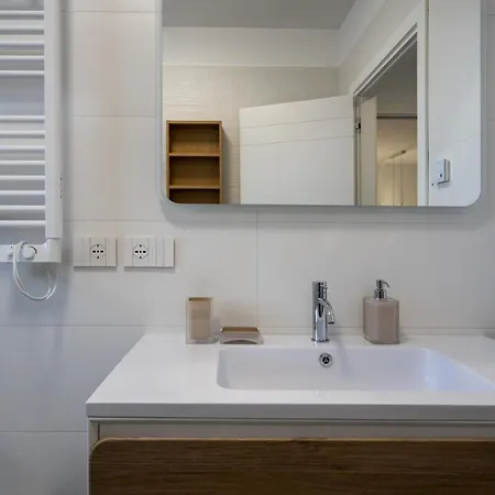 Borgo Felice - Modern + Free Parking Apartament *