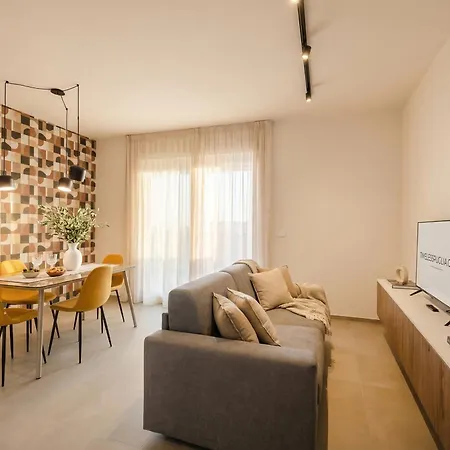 Апартаменти Borgo Felice - Modern + Free Parking *